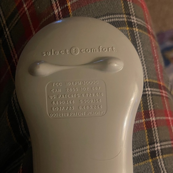 COPY - Sleep Number Remote Control from an inflatable queen single chamber bed.… - Picture 5 of 5